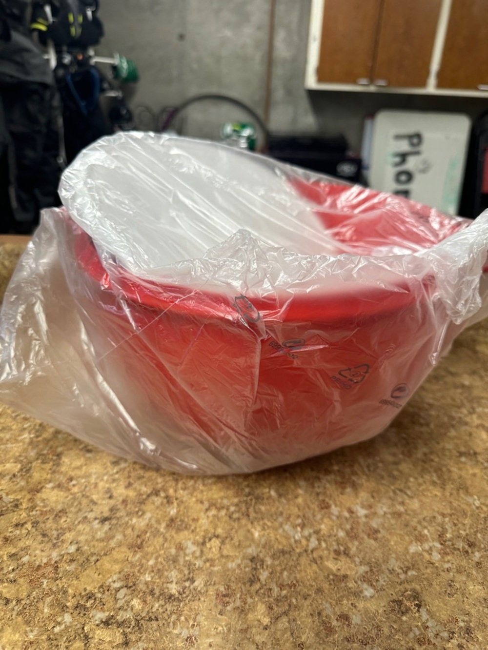 Tupperware mega festia bowl Plastic Mixing Bowl - Bright Red Kitchen Bowl